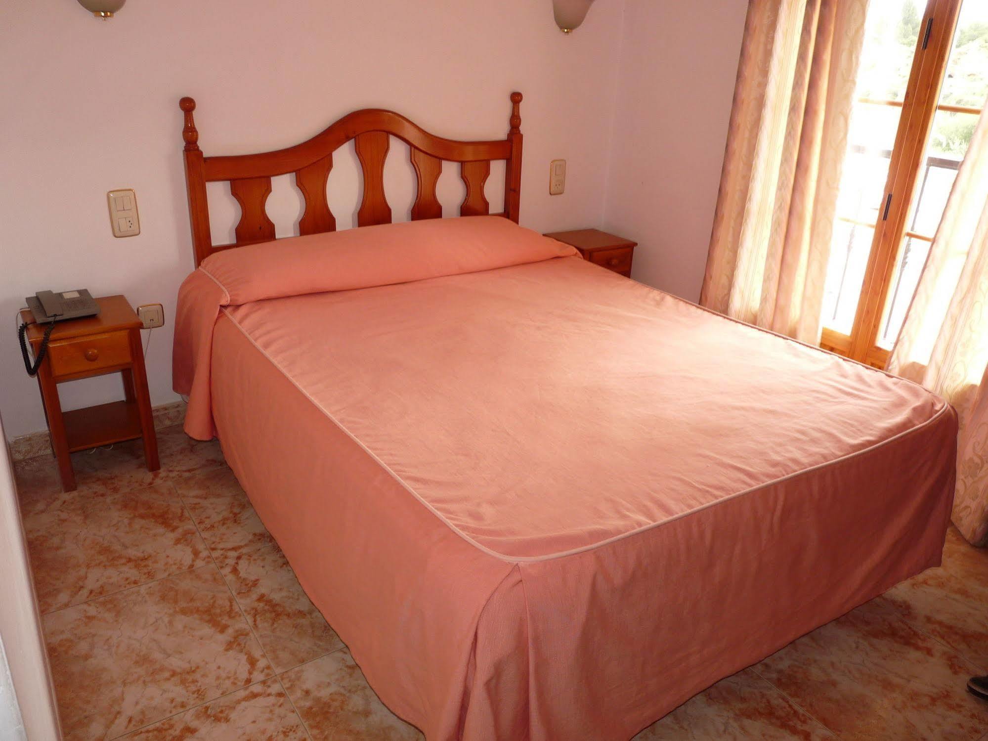 Hostal Rural Montual Los Baños Exterior foto